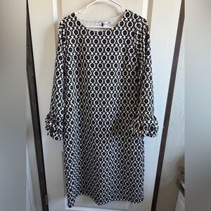 Dainty Jewells dress size L